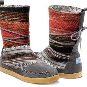 TOMS Nepal Woven Boots